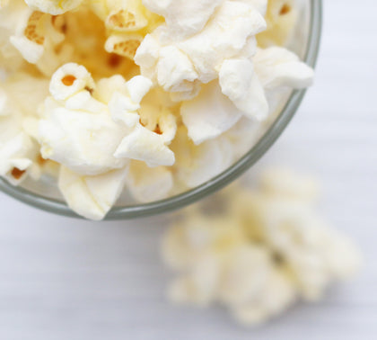 Showing the shape of the popped butterfly popcorn.